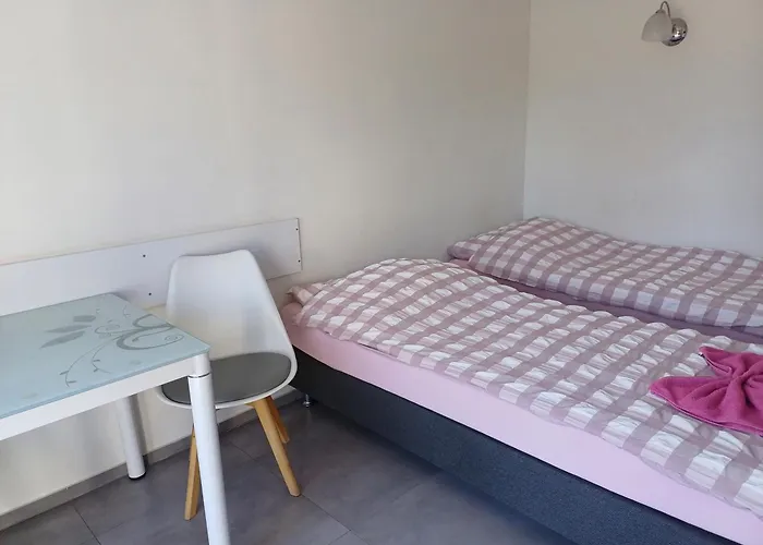 여관 Gosciniec Solan Jeleniow