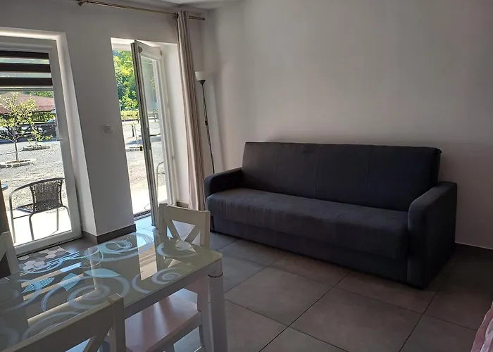 여관 Gosciniec Solan Jeleniow