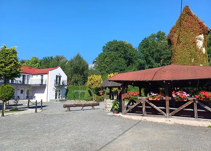 여관 Gosciniec Solan Jeleniow